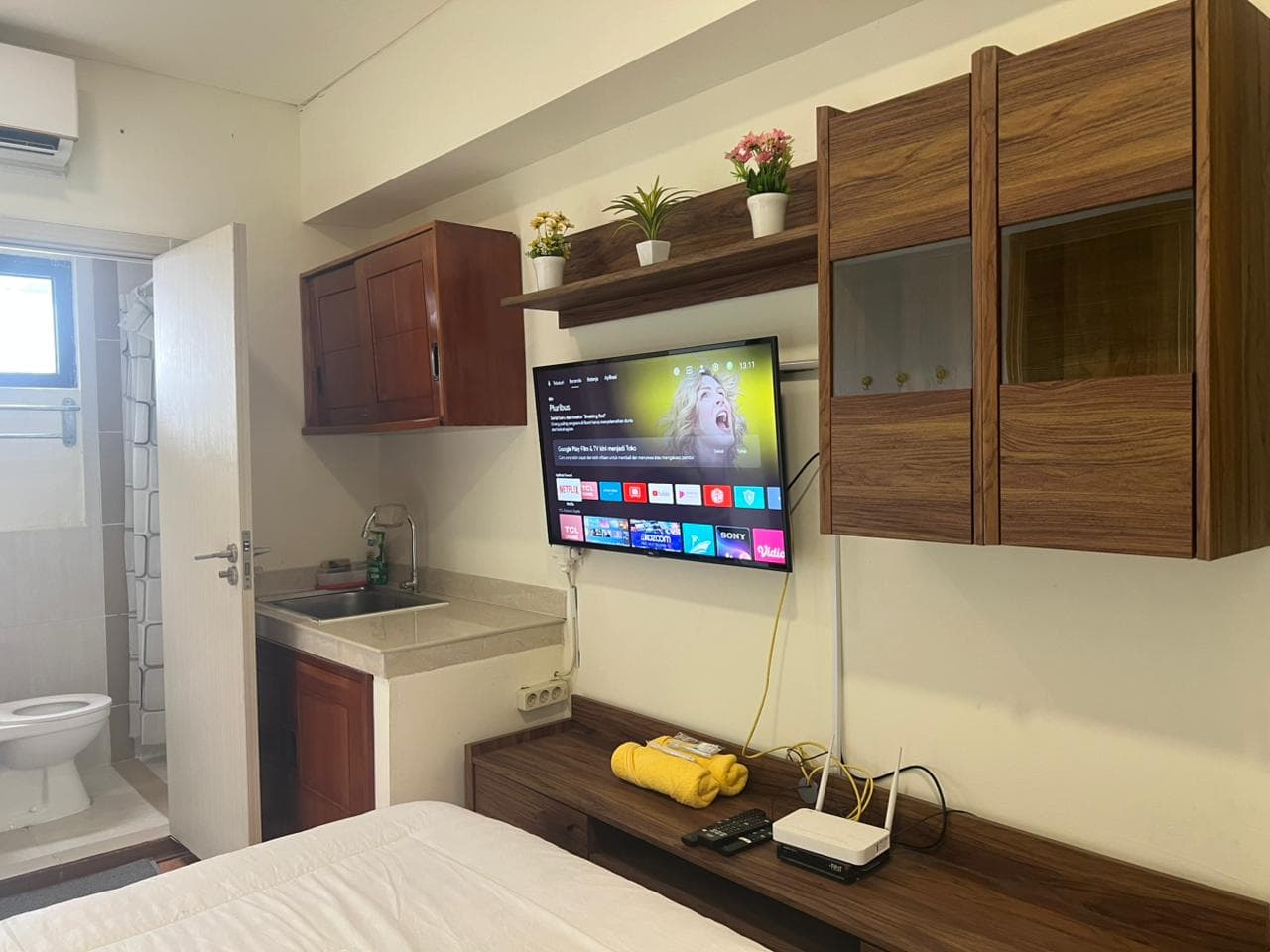 Studio — Gunung Putri Square