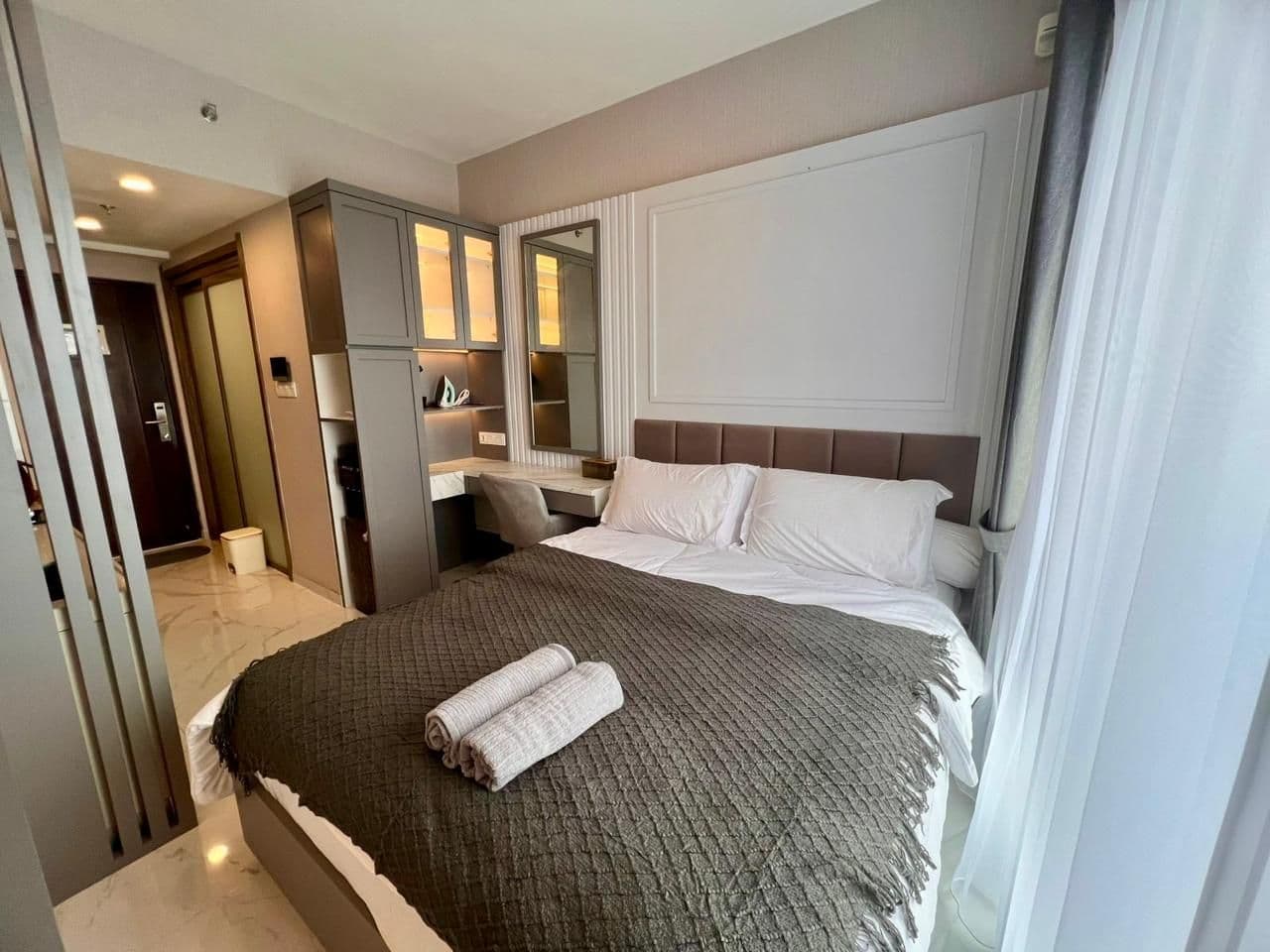Skyhouse BSD — foto 1